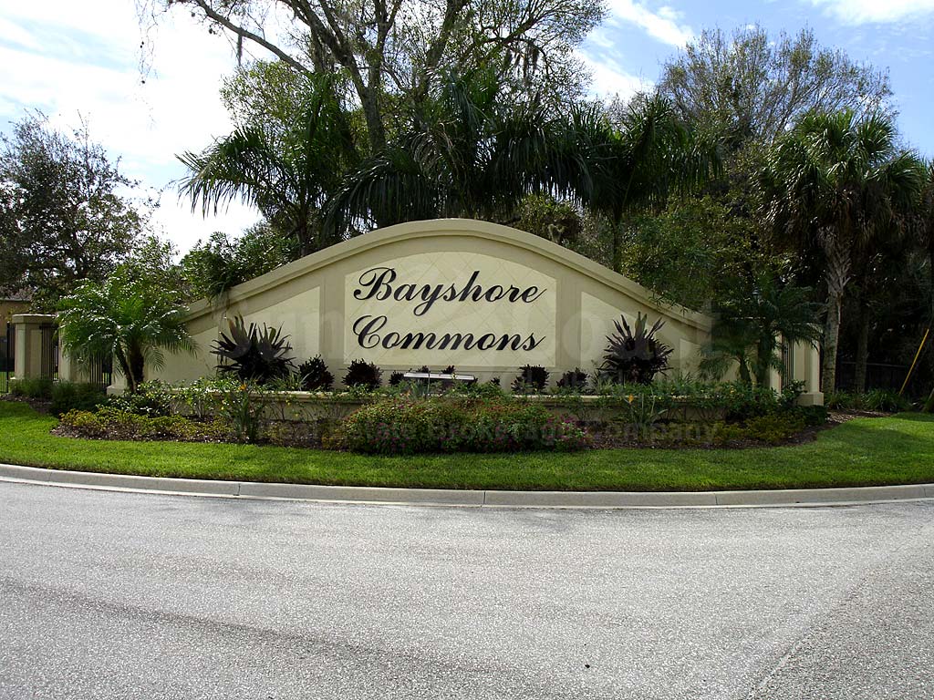 Bayshore Commons Signage